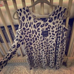 Sweater w/ cut our shoulders